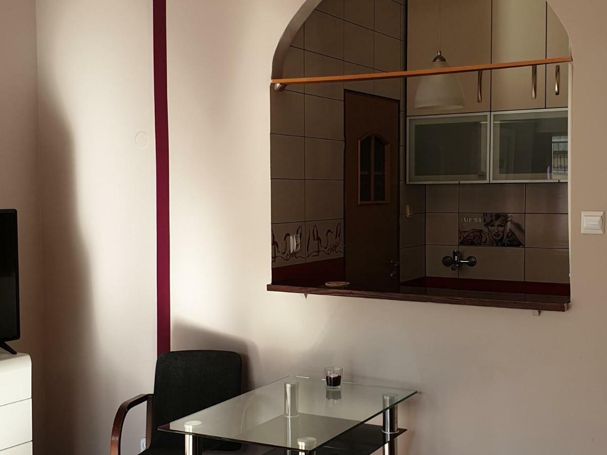 Apartament Mini Centrum Estetino Exterior foto